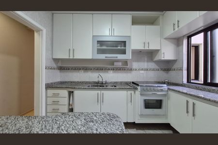 Casa à venda com 104m², 3 quartos e 2 vagasCozinha