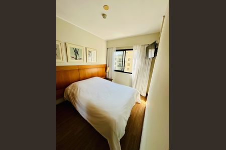 Quarto de kitnet/studio à venda com 1 quarto, 30m² em Indianópolis, São Paulo