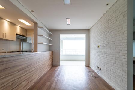 Sala de apartamento à venda com 2 quartos, 85m² em Vila Ipojuca, São Paulo