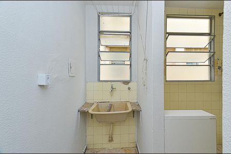 Apartamento para alugar com 63m², 2 quartos e 1 vagaÁrea de Serviço