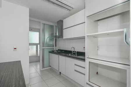 Apartamento à venda com 80m², 3 quartos e 2 vagasCozinha