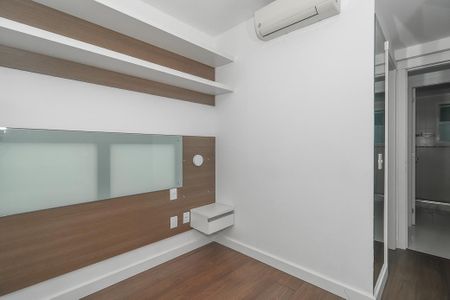 Apartamento à venda com 80m², 3 quartos e 2 vagasSuíte