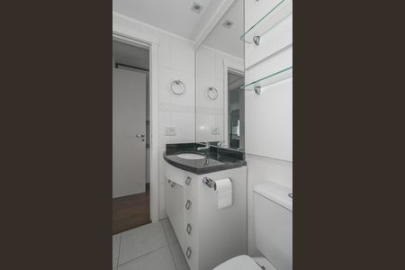 Apartamento à venda com 80m², 3 quartos e 2 vagasBanheiro da Suíte