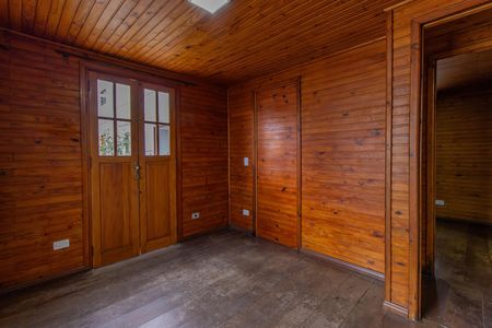 Casa para alugar com 696m², 4 quartos e 4 vagas Casa para alugar com 696m², 4 quartos e 4 vagasQuarto 2