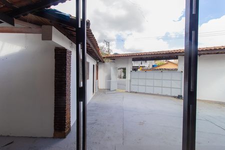 Vista da Sala de casa para alugar com 4 quartos, 696m² em Vila Santo Antônio, Cotia