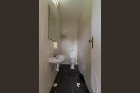 Casa para alugar com 696m², 4 quartos e 4 vagas Casa para alugar com 696m², 4 quartos e 4 vagasBanheiro 1 espaço externo