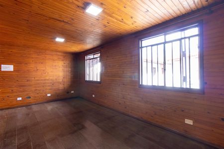 Casa para alugar com 696m², 4 quartos e 4 vagas Casa para alugar com 696m², 4 quartos e 4 vagasSala