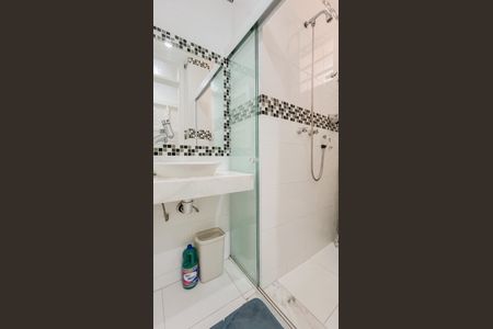 Apartamento para alugar com 90m², 4 quartos e sem vaga Apartamento para alugar com 90m², 4 quartos e sem vagaBanheiro social 2