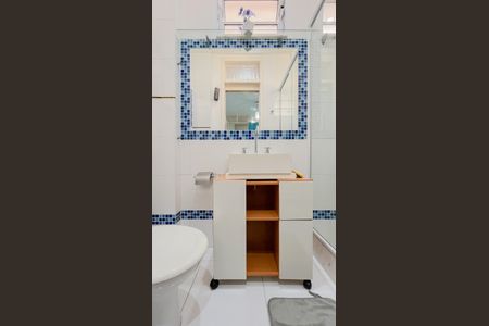 Apartamento para alugar com 90m², 4 quartos e sem vaga Apartamento para alugar com 90m², 4 quartos e sem vagaBanheiro da suíte