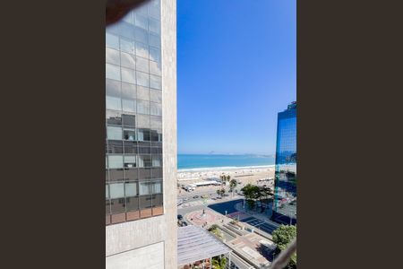 Vista do quarto 1 de apartamento para alugar com 4 quartos, 90m² em Leme, Rio de Janeiro