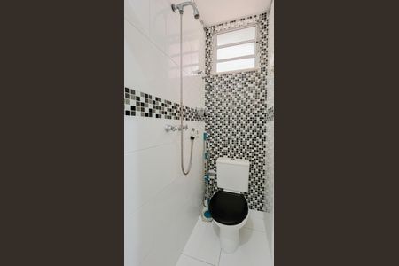 Apartamento para alugar com 90m², 4 quartos e sem vaga Apartamento para alugar com 90m², 4 quartos e sem vagaBanheiro social 2