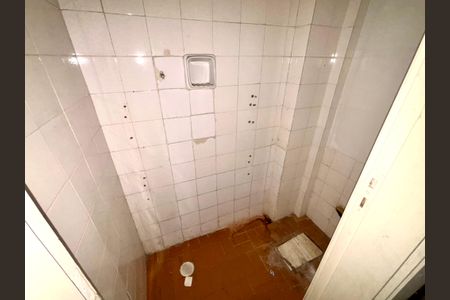 Apartamento à venda com 60m², 2 quartos e sem vagaBanheiro de serviço