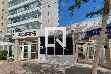 Apartamento à venda com 107m², 3 quartos e 2 vagasFachada