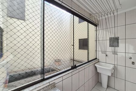 Apartamento à venda com 80m², 3 quartos e 2 vagasÁrea de Serviço