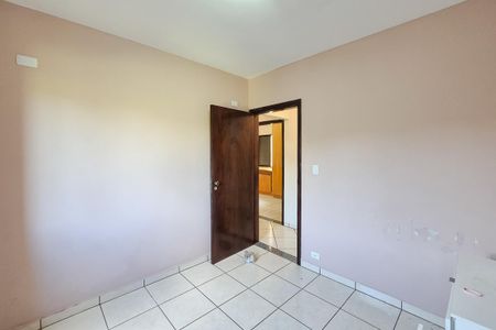 Apartamento à venda com 80m², 3 quartos e 2 vagasQuarto  2