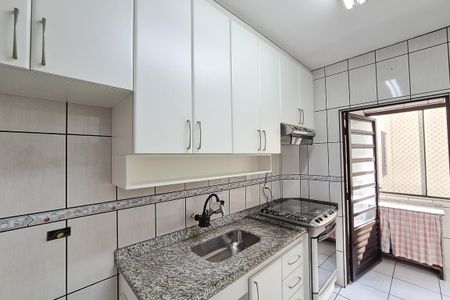 Apartamento à venda com 80m², 3 quartos e 2 vagasCozinha