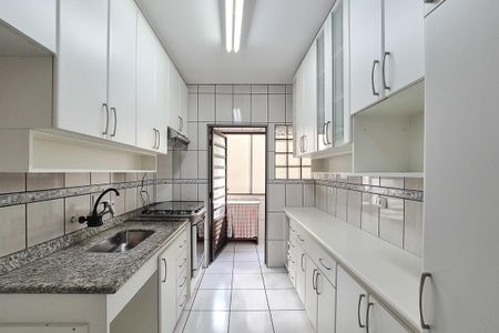 Apartamento à venda com 80m², 3 quartos e 2 vagasCozinha