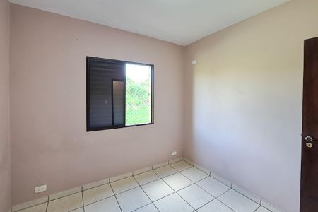 Apartamento à venda com 80m², 3 quartos e 2 vagasQuarto  2