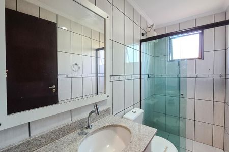 Apartamento à venda com 80m², 3 quartos e 2 vagasBanheiro Social