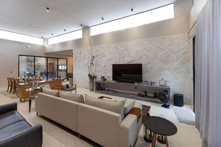 Casa de condomínio à venda com 320m², 4 quartos e 5 vagasSala de TV