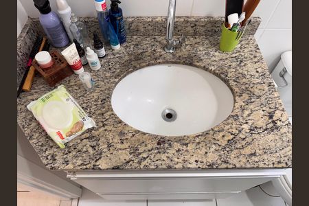 Apartamento para alugar com 85m², 3 quartos e 1 vaga Apartamento para alugar com 85m², 3 quartos e 1 vagaSuíte - Banheiro