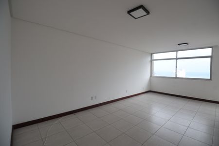 Sala de apartamento para alugar com 3 quartos, 180m² em Pituba, Salvador