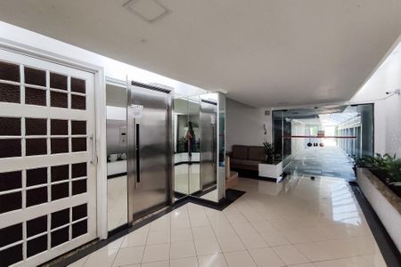 Apartamento para alugar com 40m², 1 quarto e sem vagaHall de Entrada