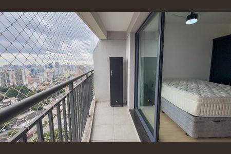 Sacada de kitnet/studio para alugar com 1 quarto, 27m² em Santo Amaro, São Paulo