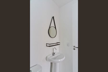 Apartamento para alugar com 33m², 2 quartos e sem vagaBanheiro