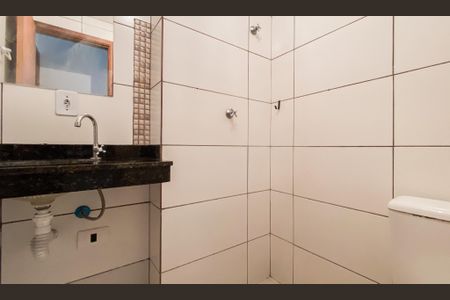 Apartamento à venda com 42m², 2 quartos e sem vagaBanheiro