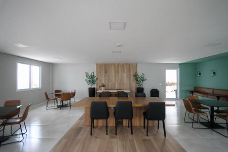 Apartamento à venda com 42m², 1 quarto e sem vagaÁrea comum - Salão de festas