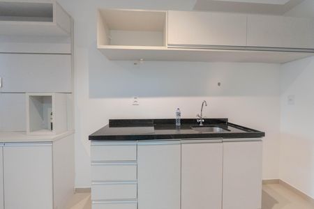 Cozinha de kitnet/studio para alugar com 1 quarto, 25m² em Consolação, São Paulo