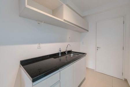Cozinha de kitnet/studio para alugar com 1 quarto, 25m² em Consolação, São Paulo