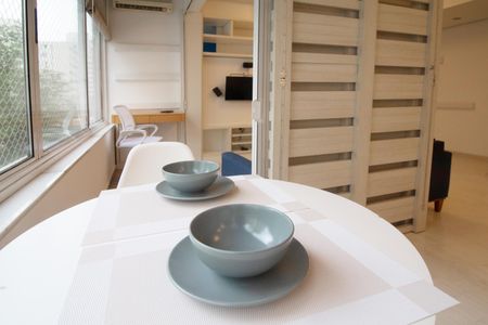 Apartamento à venda com 80m², 1 quarto e sem vagaSala