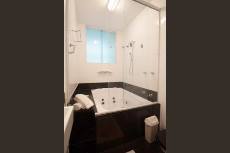 Apartamento à venda com 80m², 1 quarto e sem vagaBanheiro Social