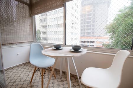 Apartamento à venda com 80m², 1 quarto e sem vagaSala