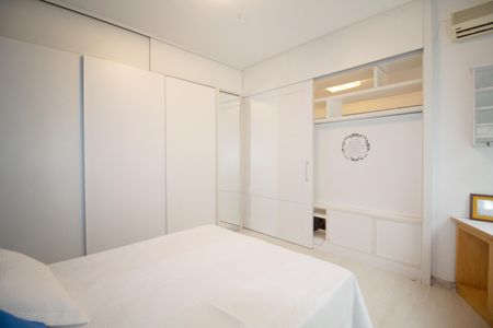 Apartamento à venda com 80m², 1 quarto e sem vagaQuarto