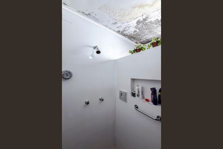 Apartamento à venda com 82m², 2 quartos e sem vagaBanheiro