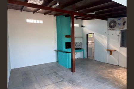Casa à venda com 150m², 3 quartos e 2 vagas