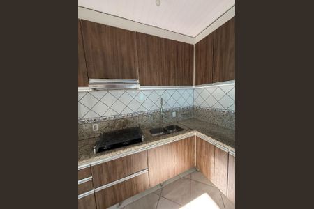 Casa à venda com 150m², 3 quartos e 2 vagas