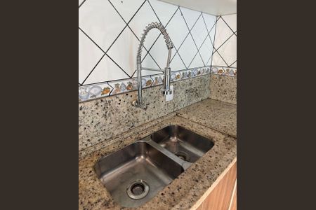 Casa à venda com 150m², 3 quartos e 2 vagas