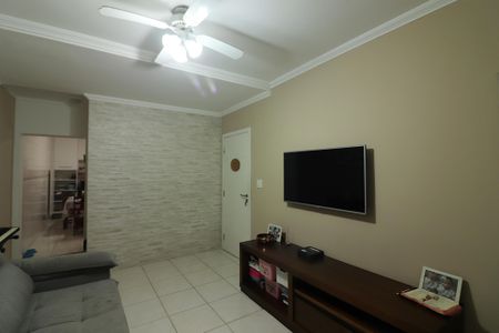 Casa à venda com 240m², 3 quartos e 2 vagasSala