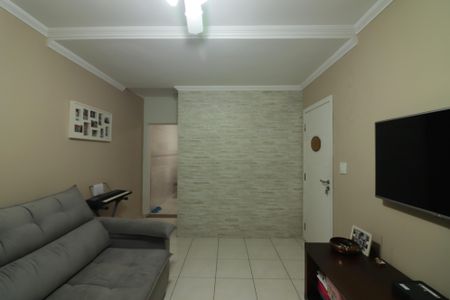 Casa à venda com 240m², 3 quartos e 2 vagasSala