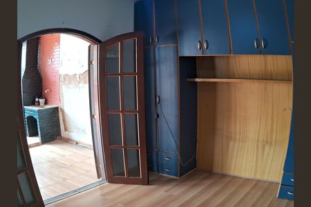 Casa para alugar com 180m², 2 quartos e sem vaga