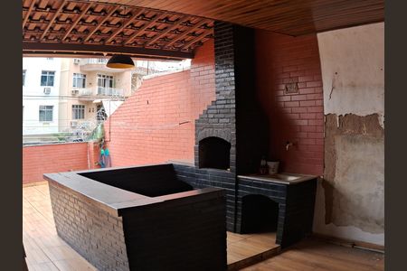 Casa para alugar com 180m², 2 quartos e sem vaga