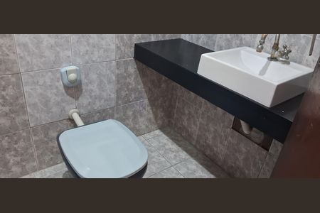 Casa para alugar com 180m², 2 quartos e sem vaga