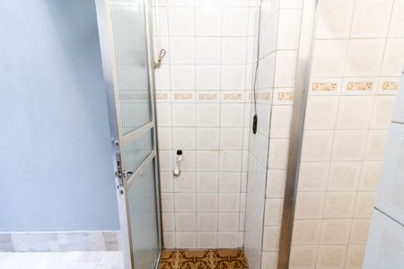 Apartamento à venda com 121m², 2 quartos e sem vagaCozinha e Área de Serviço