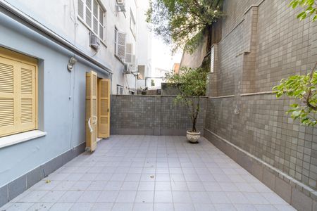 Apartamento à venda com 121m², 2 quartos e sem vagaQuintal