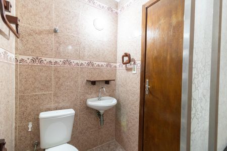 Apartamento à venda com 121m², 2 quartos e sem vagaBanheiro