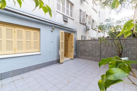 Apartamento à venda com 121m², 2 quartos e sem vagaQuintal